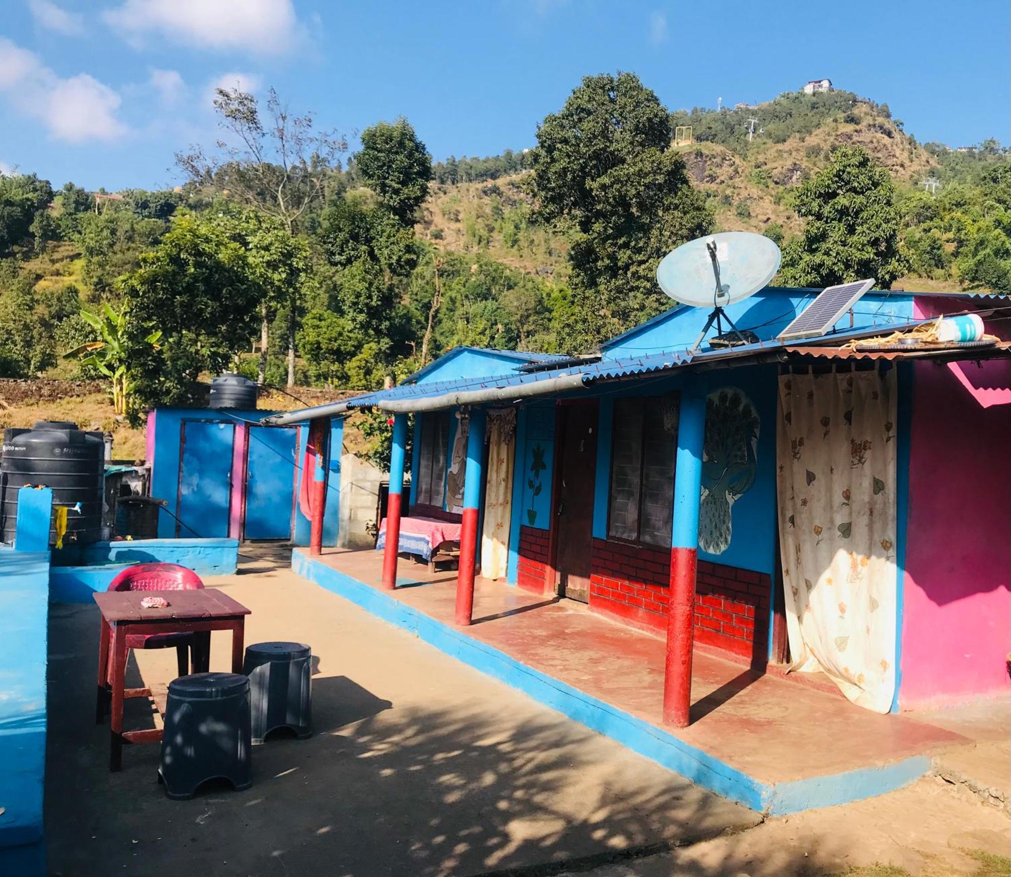 Hom's & Sarangkot Homestay