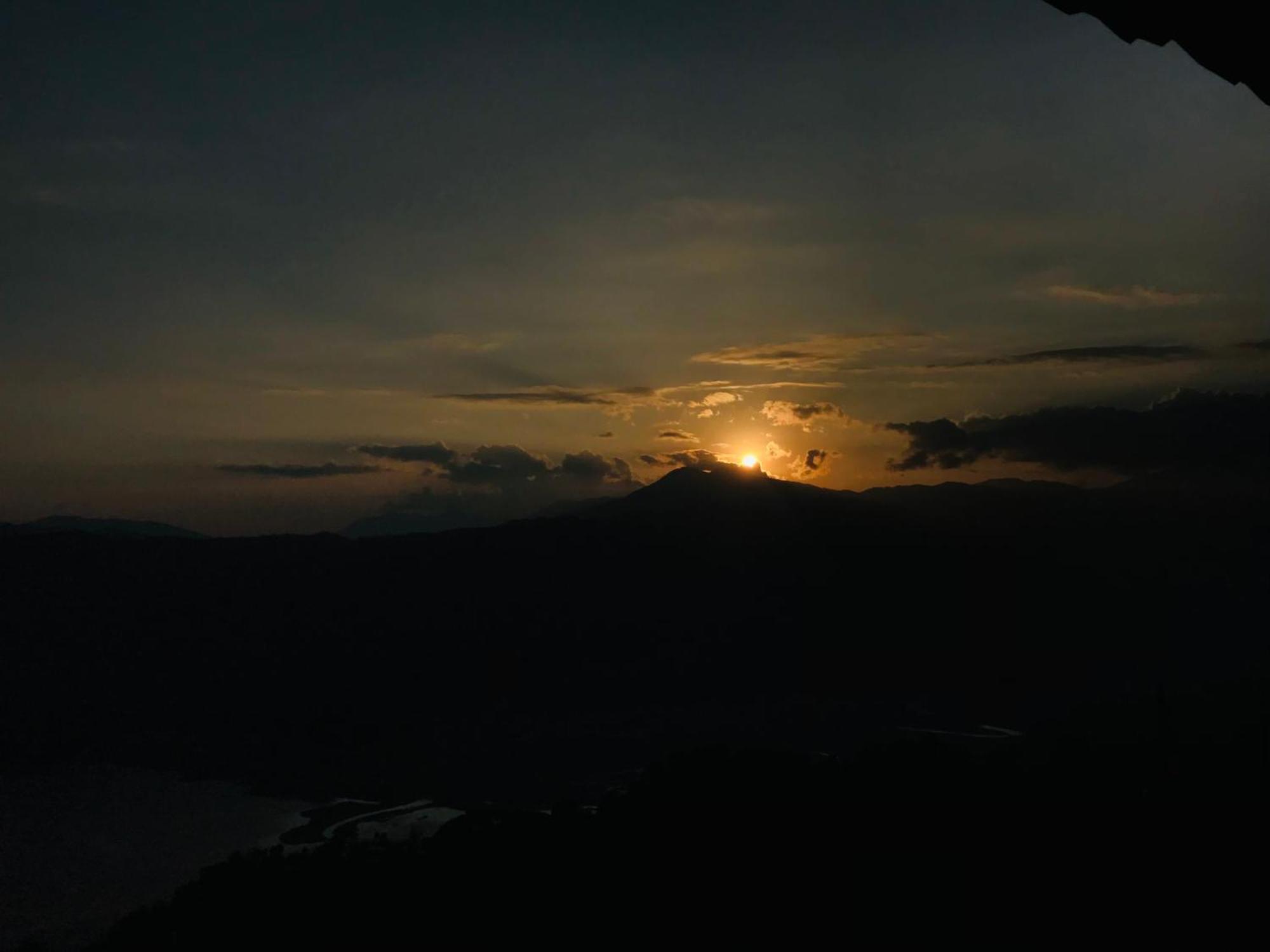 Homestay Hom's & Sarangkot *